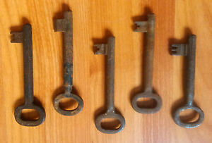 Vintage Iron Metal Skeleton Rusty Key Keys House Supplies Rustic Door Lock Locks