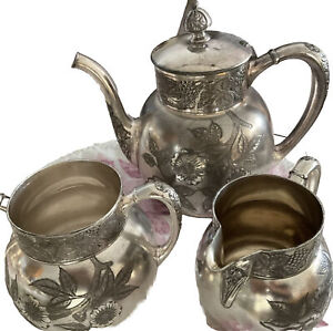 Antique Pairpont Tea Set Quadruple Plate Teapot Creamer Sugar