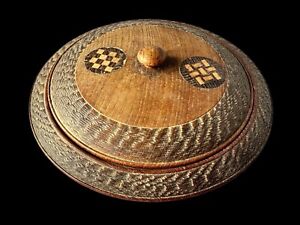 Antique Japanese Wooden Covered Box Or Lidded Bowl Parquetry Details