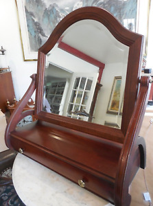Vintage Mahogany Ethan Allen Dresser Top Vanity Beveled Mirror Drawer