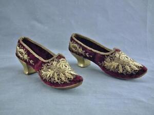 Antique 18th 19th Century Turkish Ottoman Islamic Gold Embroidered Lady S Shoes