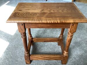 The Bartley Collection Small Side Oak Table Great Condition 11 5 X 18 X 19 
