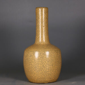 Chinese Old Ge Kiln Beige Crackle Glaze Porcelain Vase 1
