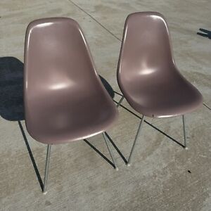 Vtg Mcm Pair 2 Eames Herman Miller Side Chairs Fiberglass Shell Set Lot Ln