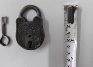1919 Padlock Brass Lock Key Rare Old Collectible