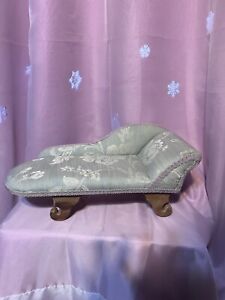 Antique Vintage Salesman Sample Miniature Doll Size Chaise Lounge Fainting Couch