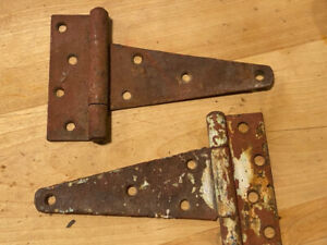 2 Rusty Crusty 8 Gate Hinges Vintage Repair Restoration Barn Shed Gate