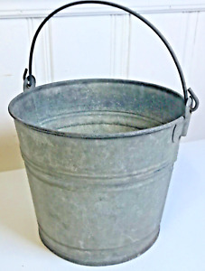 Vintage Galvanized Metal 1082 Bucket Pail Farmhouse Bail Handle 8 1 4 X 9 1 2