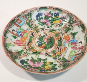 19th Century Chinese Export Rose Medallion Small Dish