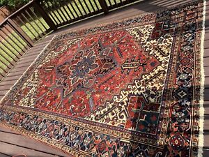 Heriz Antique Hand Knotted Rug