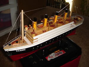 Titanic Wooden Model Cruise Ship 16 