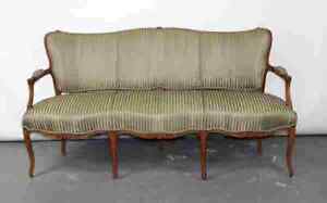Antique French Provincial Louis Xv Style Silk Upholstered Settee Couch Sofa