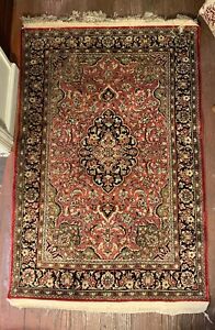 Antique Persianqum Silk Rug No 31 Floral Design