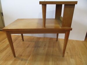 Vintage Imperial Grand Rapids Mahogany Side End Accent Table