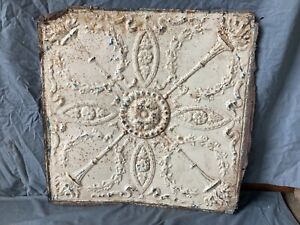 Antique Tin Ceiling 2 X 2 Shabby Tile 24 Sq Chic Vtg Crafts 43 23a