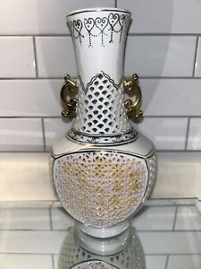 Vintage Chinese Reticulated White Body Gold Trim Double Handle 8 Vase 