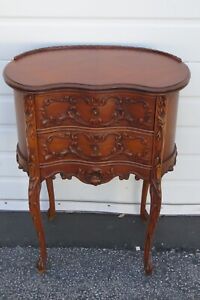 French Tall Kidney Shape Carved Nightstand Side End Bedside Table 5370