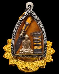 Lp Derm Wat Nong Pho Meed Mor Magic Knife Protect Talisman Thai Amulet Aa4088
