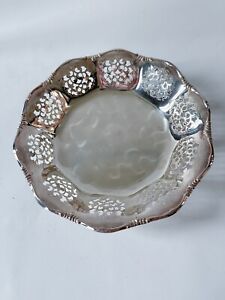 Vintage German Wmf Ikora Scalloped Edge Footed Silver Plated Candy Nut Dish