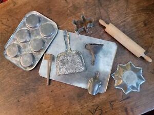 Antique Toys Kitchen Dust Pan Rolling Pin Cookie Cutters Funnel Pans 9 Pieces
