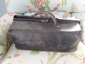 Antique Old Leather Doctors Or Dentist Bag 15 5 Long 8 Inches Tall