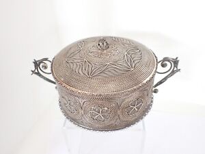 Antique Victorian Round Silver Filigree Lidded Footed Box Intricate Design 7 