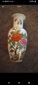 Antique 12 Chinese Macau Porcelain Vase Jardiniere Brush Pot Urn