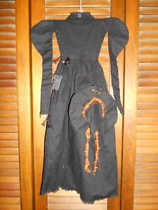 Primitive Dress Wall Decor Wicked Witch Mourning Style Dress Grungy Halloween