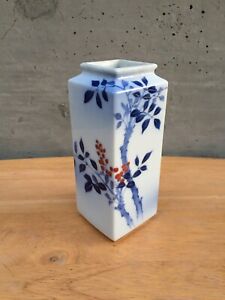 6 Vtg Square Japanese Blue Leaves Red Blossoms White Porcelain Vase Fukagawa