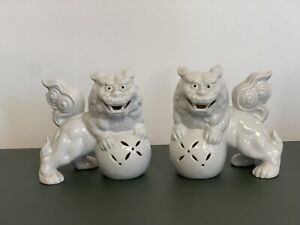 2 Foo Dogs Figurines Pair Vintage Porcelain Guardian White Made In Japan