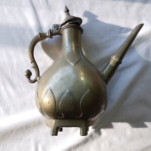 Mughal Deccan Bronze Ewer With Lid Excellent Condition