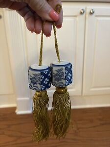 Vintage Japanese Hanging Scroll Weights Fuchin Porcelain Gold Tassels 9 