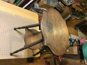 Original Oak Side Table Legs Come Off 