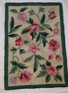 Vintage Hooked Rug Floral Floor Wall Decor Folk Art 35 X 25 