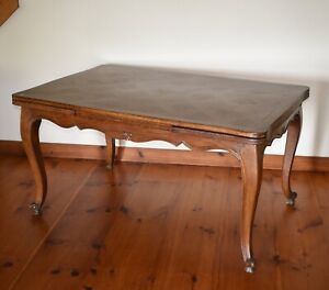 20th Century French Provincial Draw Leaf Dining Table