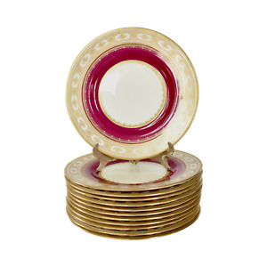 Set Of 12 20th Century English Mintons Magenta And Gold Dinner Plates