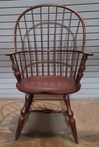 D R Dimes Sack Back Windsor Arm Chair Bench Made Brown Crackle Finish