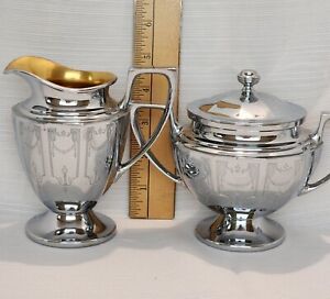 Vintage Universal Silverplated Covered Sugar And Creamer