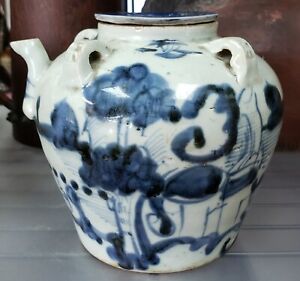 Early 19th Century Chinese Blue White Soft Paste Porcelain Wine Pot Wax Seal 