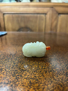 Vintage Chinese Pale Greenish White Jade Animal Form Snuff Bottle