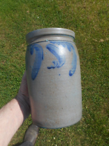 Antique Highly Decorated Pa Or Md Stoneware Jar