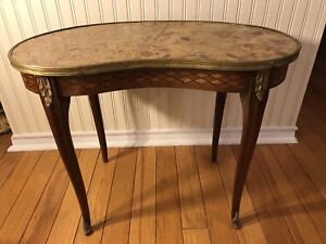 An Antique French Louis Xv Kidney Table With Parquetry And Ormolu Bronze C 1920