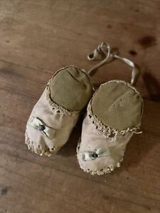 Victorian Silk Ribbons Pin Cushion Baby Doll Shoes Very Sweet