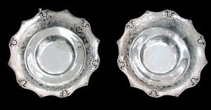 Marvelous Pair Of Mauser Sterling Silver 19th Century Hand Chased 11 Bowls