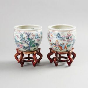 A Pair Of Chinese Porcelain Fish Bowls 19thc