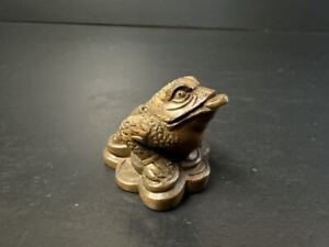 Japanese Netsuke Charm Wooden Hand Carved Frog 82