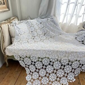 86x81 Vintage French Crochet Lace Curtain Throw Coverlet Bed Cover White Texti