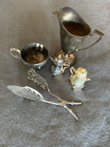 Forbes Silverplate Creamer Plus Extras Shakers Tongs Salt Bowl Lot Of 5 Vintage
