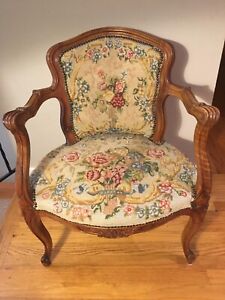 Vintage French Louis Xv Classical Style Walnut Fauteuil Chair Circa 1900