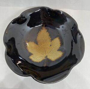 Chinese Jizhou Kiln Porcelain Black Glaze Maple Leaf Embedded Flower Shape Bowl